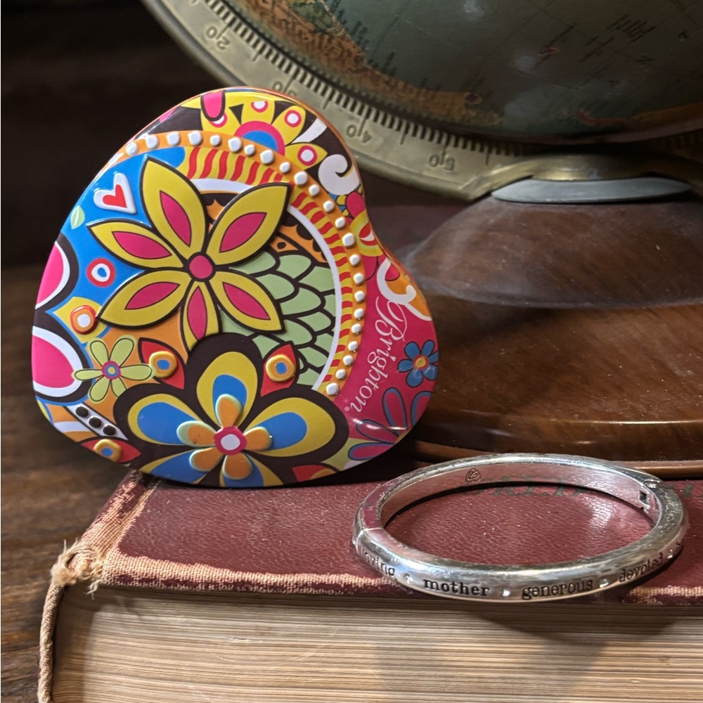 Brighton Mother Bangle with Tin!